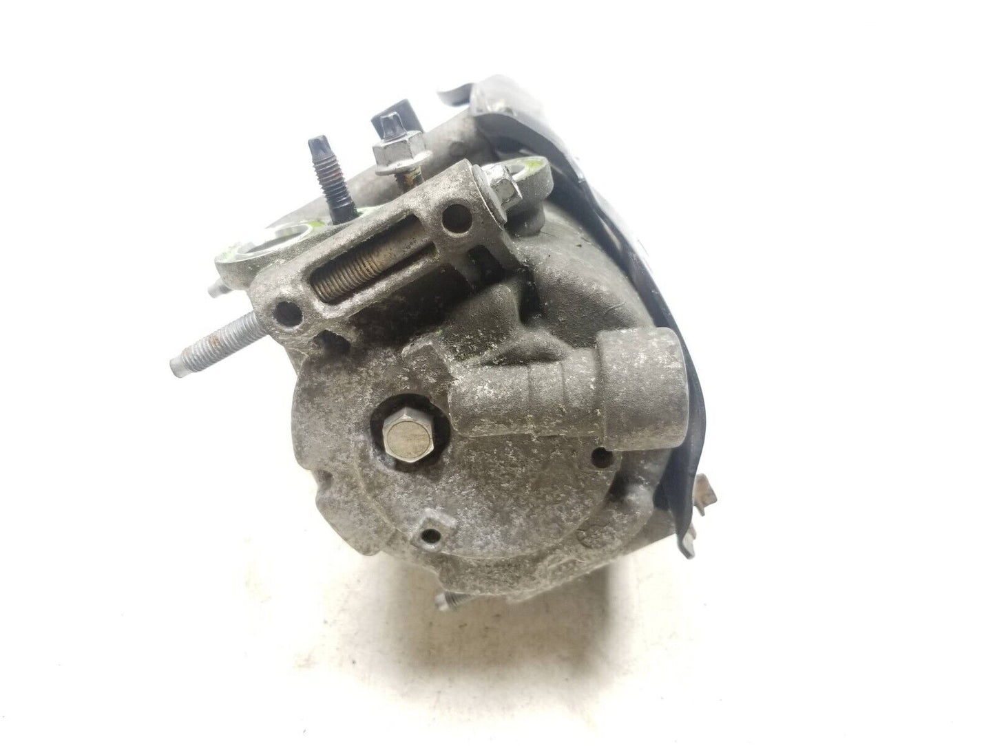 12 - 18 Ford Focus AC Compressor Bv6n-19d629 OEM