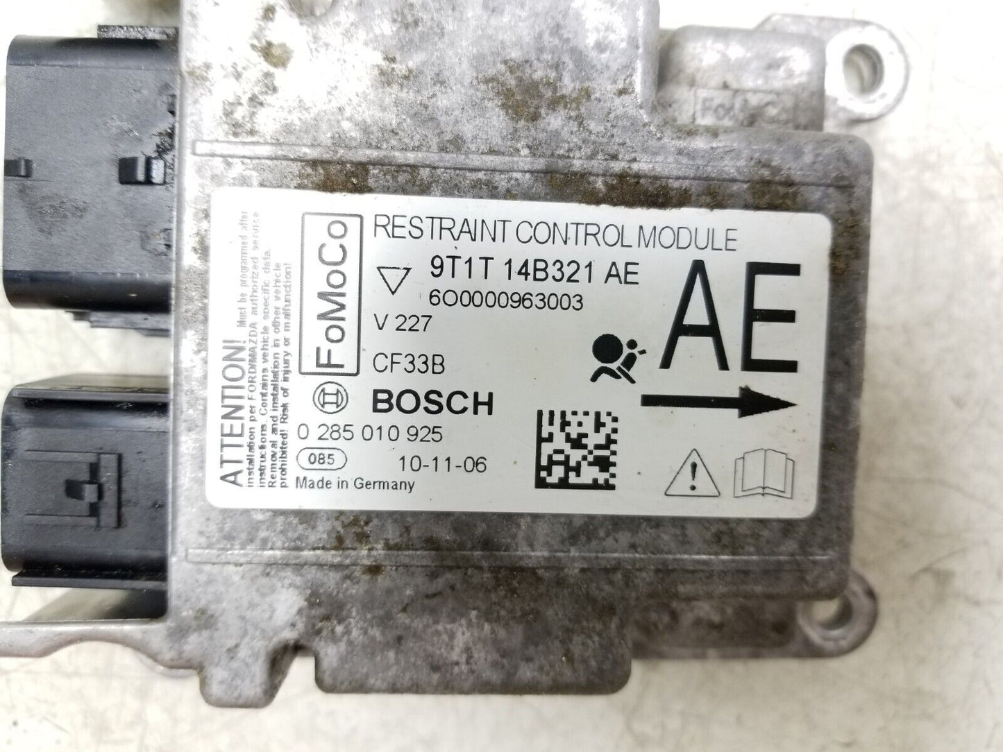 10- 13 Ford Transit Connect Bosch Restraint Control Module 9t1t-14b321-ae OEM