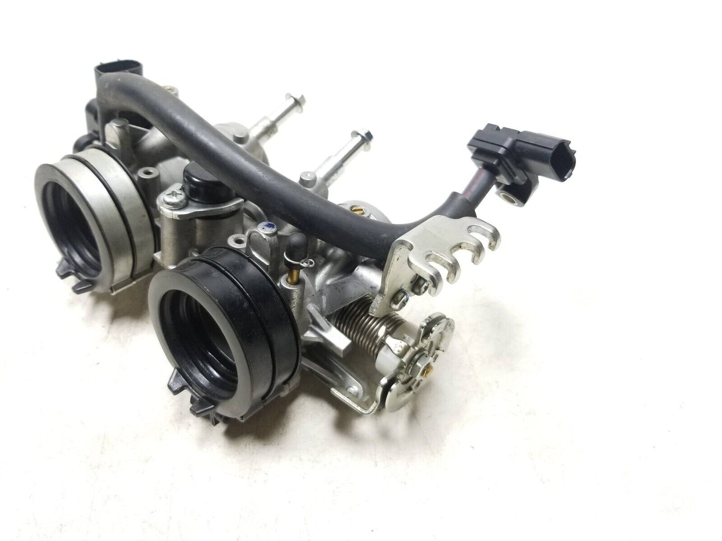 2022 - 2024 Yamaha Yzf-r7 Yzfr7 Throttle Body OEM