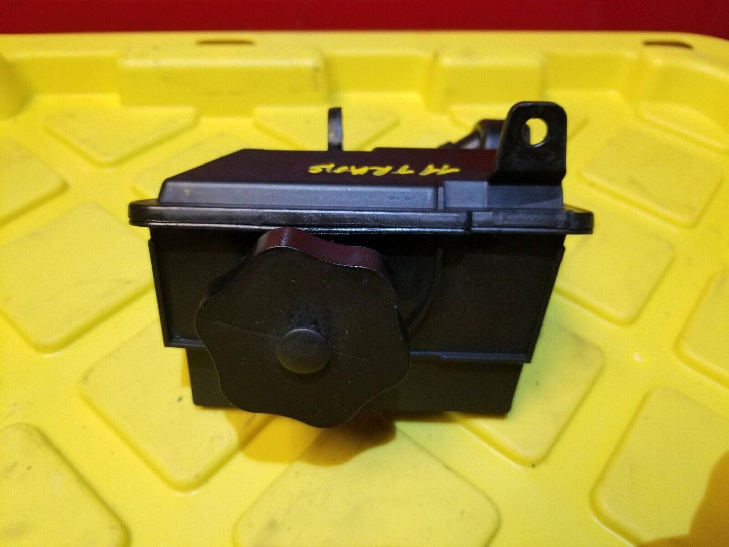 10- 13 Ford Transit Connect Power Steering Fluid Reservoir OEM