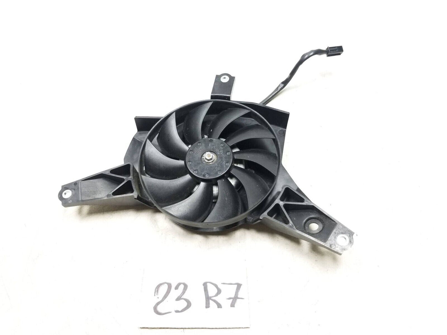 2022 - 2024 Yamaha Yzf-r7 Yzfr7 Radiator Cooling Fan OEM