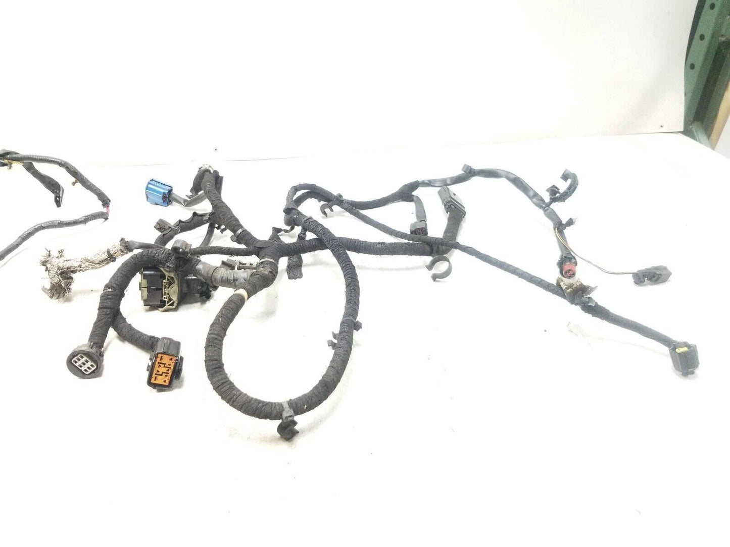 10- 13 Ford Transit Connect Engine Wire Harness OEM *has Damage*