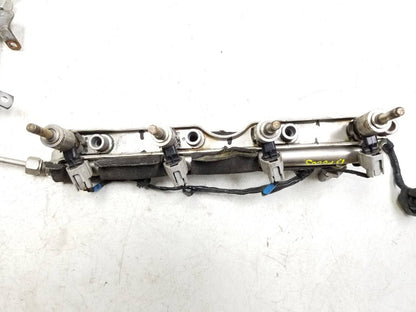 12 13 14 Ford Focus Fuel Rail W/ Injectors OEM