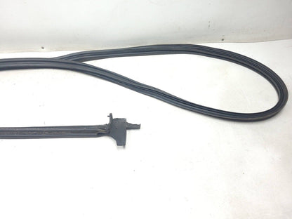 2007-2013 Mitsubishi Outlander Rear Tailgate Trunk Wheatherstrip Seal OEM