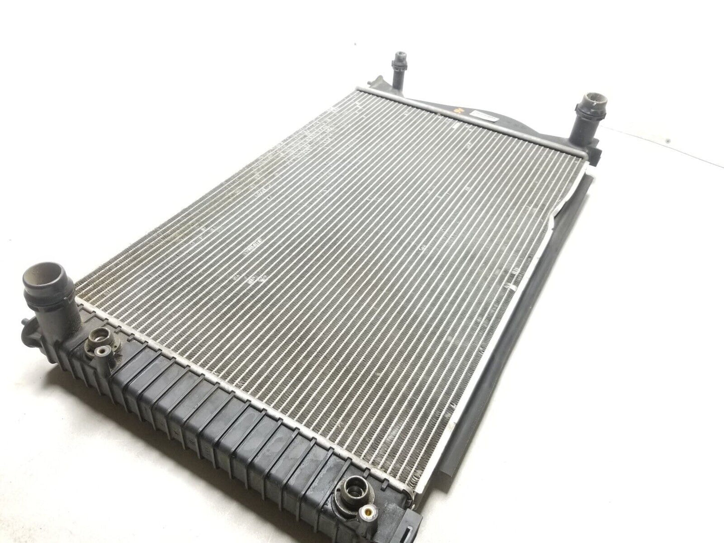 05 06 07 08 Audi A6 Radiator 4f0121251m OEM