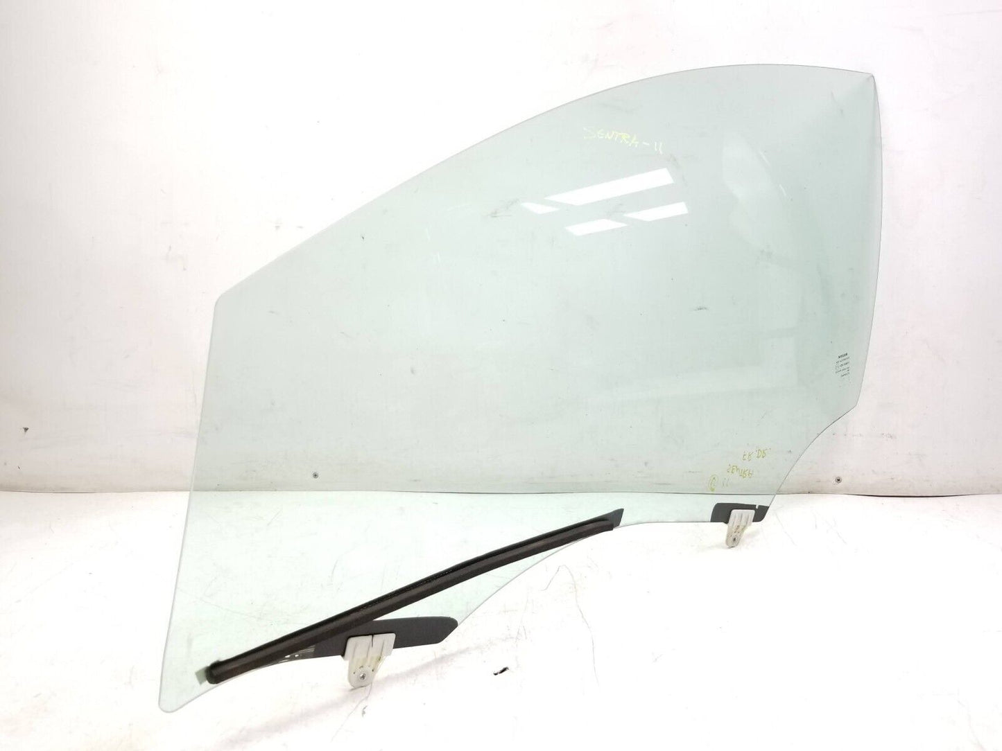 2007-2012 Nissan Sentra Door Window Glass Front Driver Side Left OEM