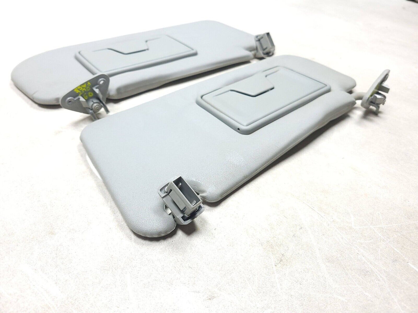 2007-2013 Mitsubishi Outlander Sun Visor Driver & Passenger Side Pair OEM