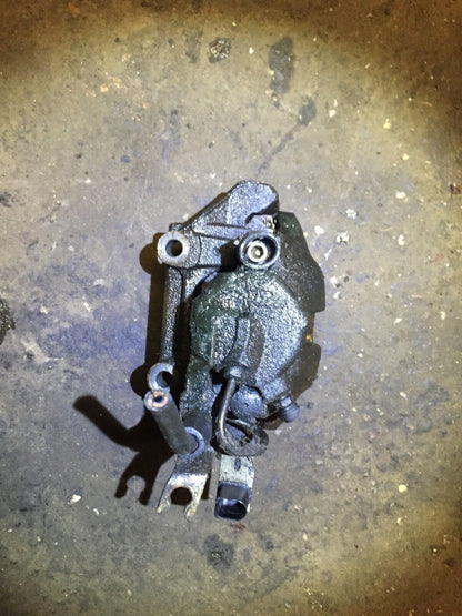 02 03 04 05 Volkswagen Passat 1.8t Brake Caliper Front Left Driver Side OEM D23