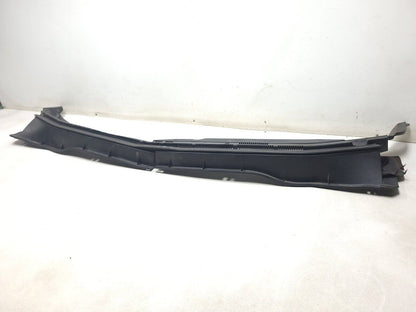 2007 - 2013 Mitsubishi Outlander Windshield Wiper Cowl Panel Cover Grille OEM