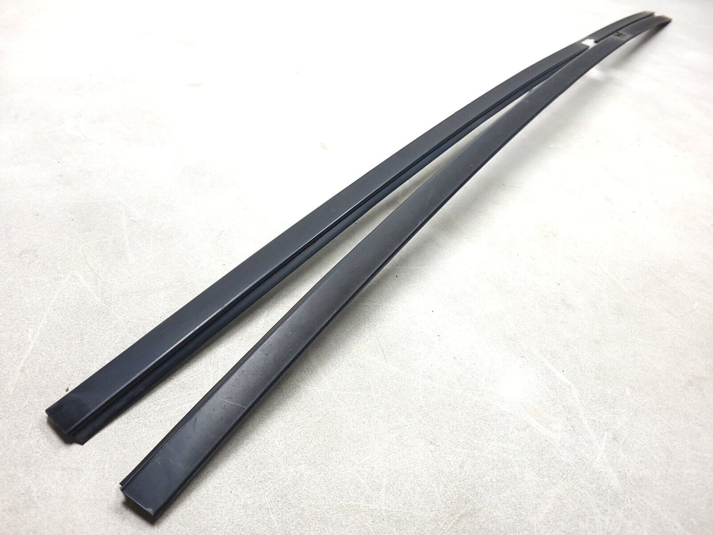 2007 - 2013 Mitsubishi Outlander Roof Rack Rails Left & Right OEM