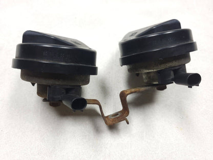 2006-2009 Range Rover Horn Signal Pair OEM