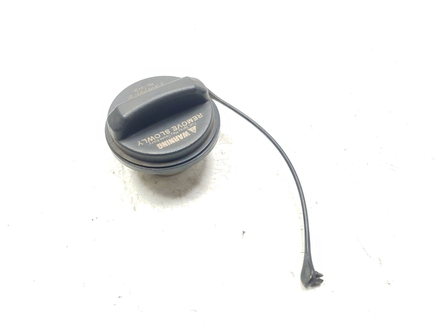 2007 - 2010 Hyundai Elantra Fuel Tank Gas Cap OEM