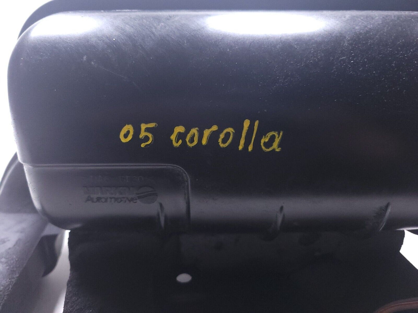 04 - 08 Toyota Corolla Intake Manifold  1.8l OEM