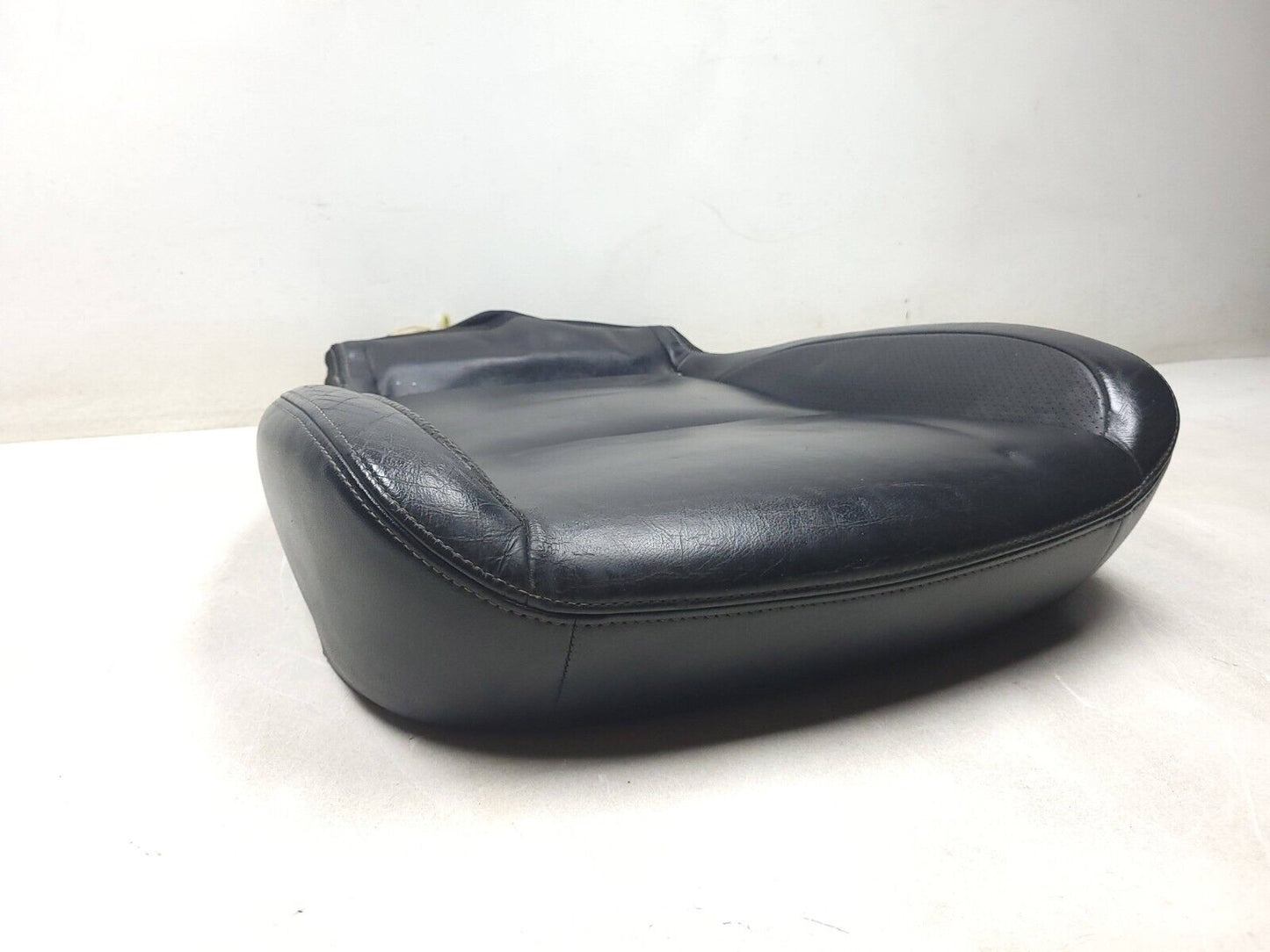 2007-2013 Mitsubishi Outlander Front Seat Lower Cushion Passenger Right Side OEM