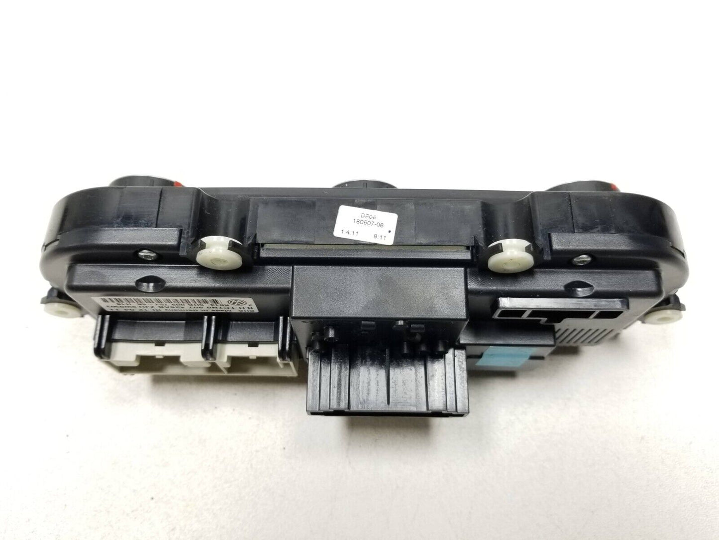 2010 2011 Volkswagen Tiguan Climate Ac Heater Controls OEM