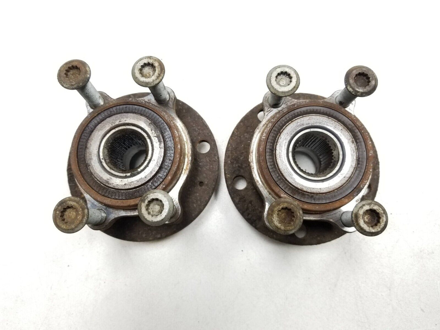 2009 - 2017 Volkswagen Tiguan Wheel Hub Bearing Left & Right OEM