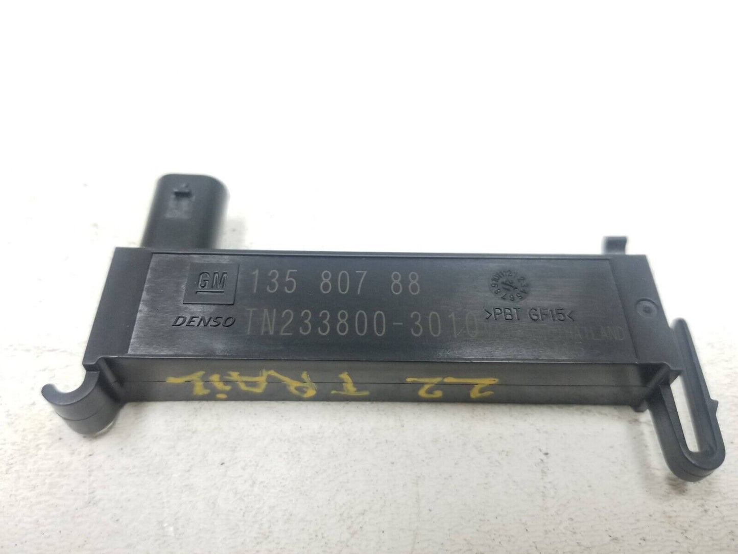 2021 - 2023 Chevrolet Trailblazer Keyless Entry Antenna 13580788  OEM