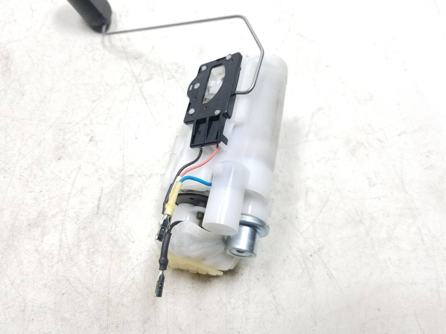 2022-2024 Yamaha Yzf-r7 Yzfr7 Fuel Pump OEM