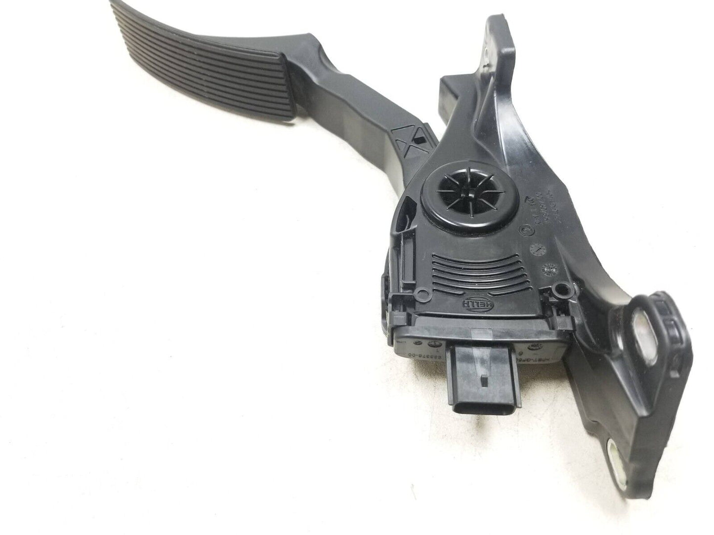 16 - 22 Dodge Durango Accelerator Gas Pedal OEM