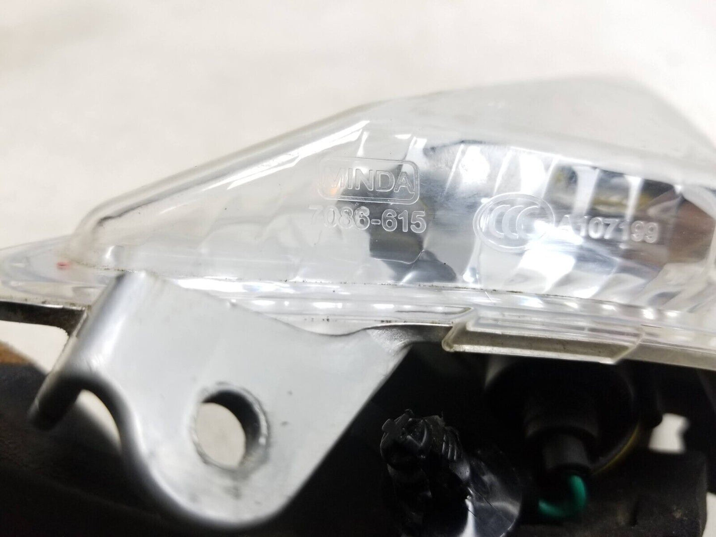 2018-2023 Kawasaki Ninja 400 Ex400 Front Turn Signal Left