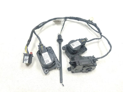 2021 - 2023 Chevrolet Trailblazer HVAC AC Heat  Flap Actuator Motor  W/ Wire OEM