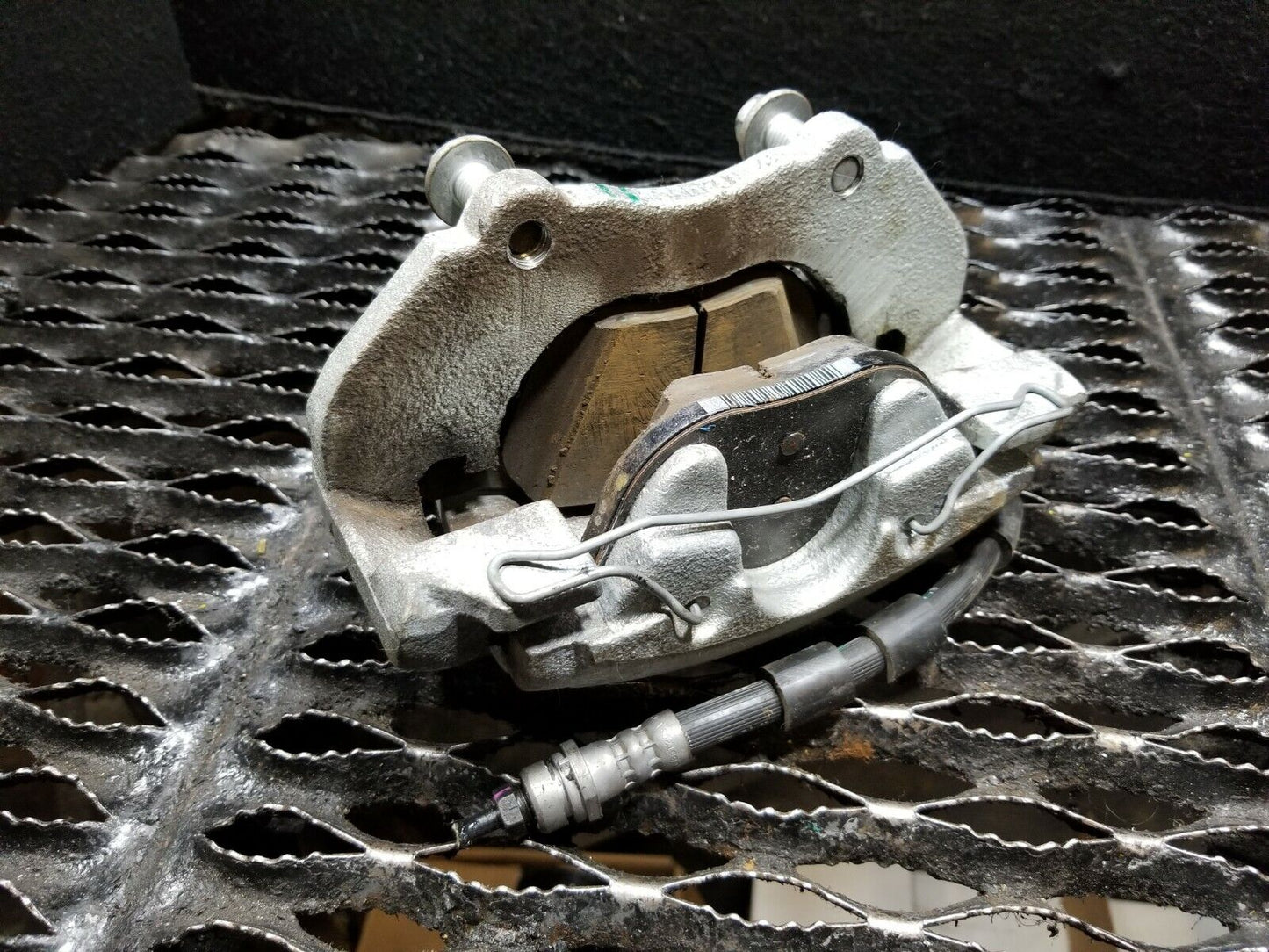 18 19 20 Ford Ecosport Front Right Pass Side Brake Caliper OEM 532 Miles