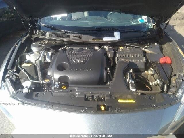 16 17 18 Nissan Maxima Headlight Left & Right OEM