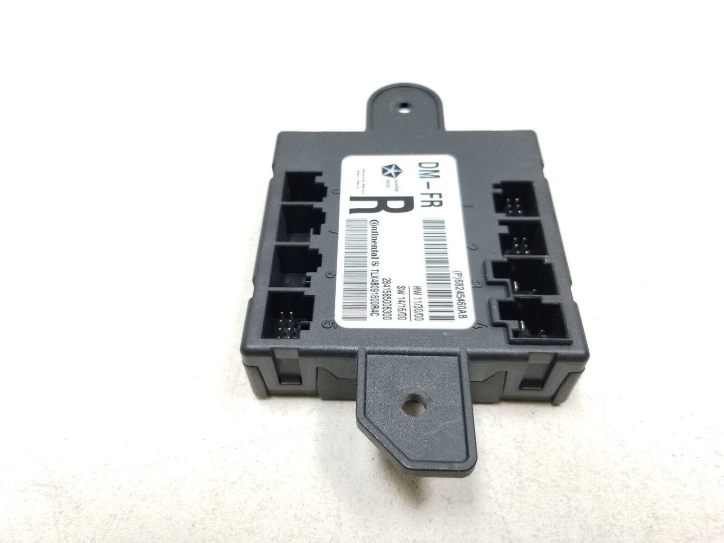 16 - 22 Dodge Durango Front Door Control Module Passenger Side Right OEM