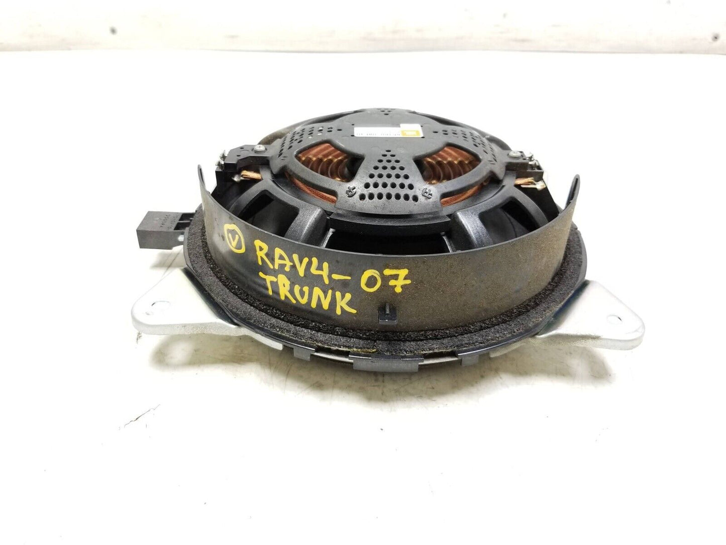 2006 - 2011 Toyota Rav-4 Subwoofer Jbl Speaker  OEM