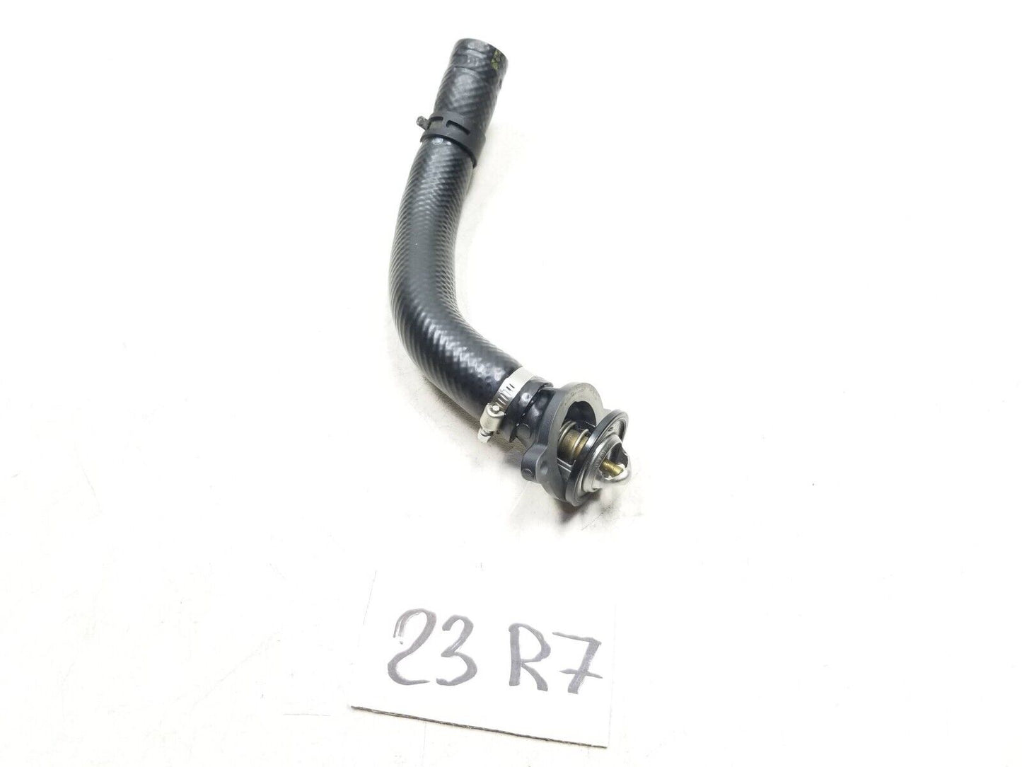 2022 - 2024 Yamaha Yzf-r7 Yzfr7 Thermostat W/ Housing OEM