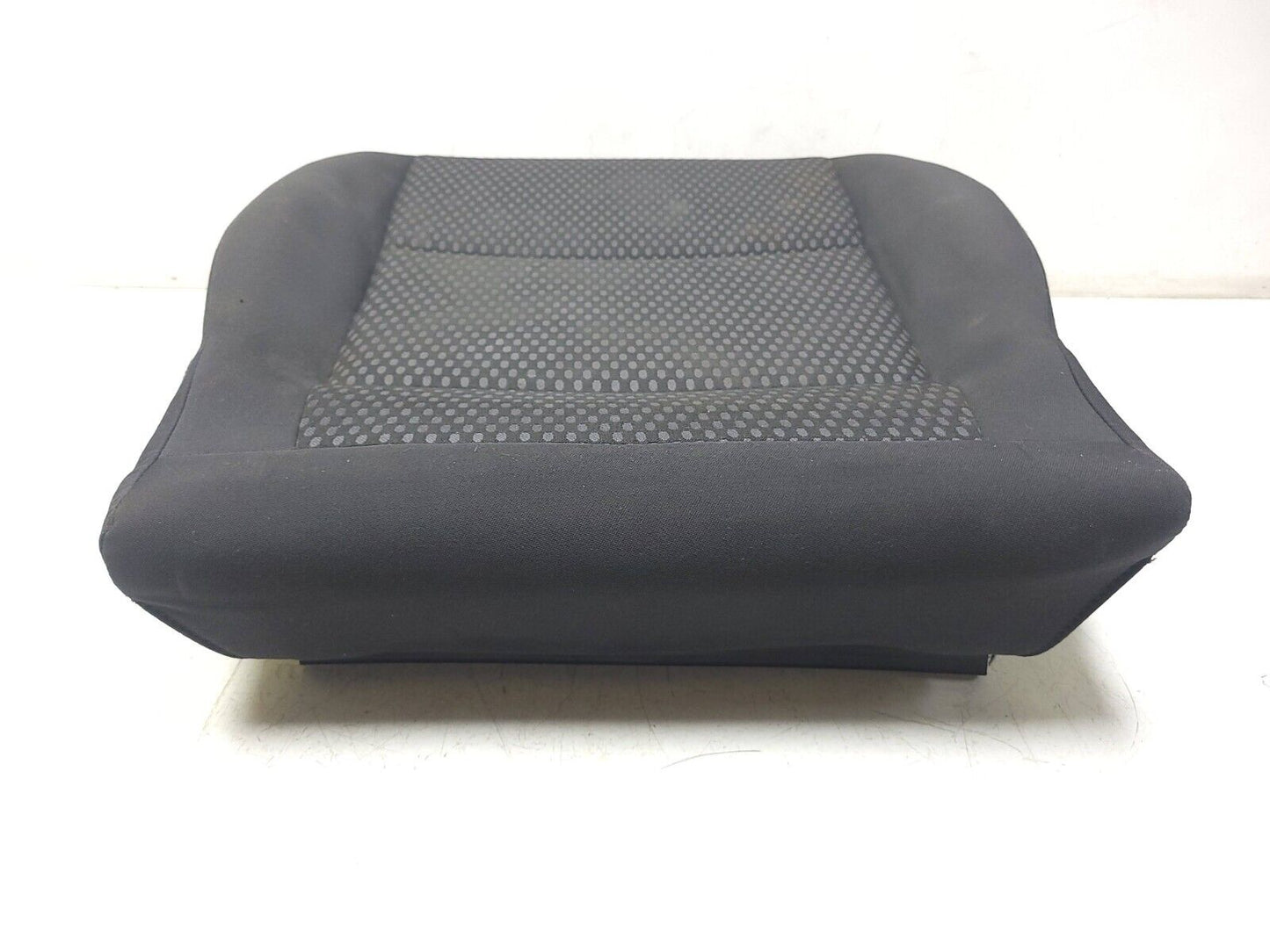 09 - 17 Volkswagen Tiguan Front Seat Lower Cushion Passenger Side Right OEM