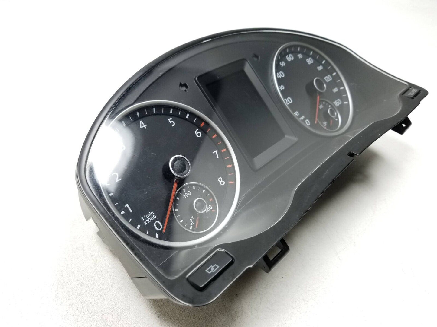 2011 Volkswagen Tiguan Speedometer Instrument Cluster OEM 93k