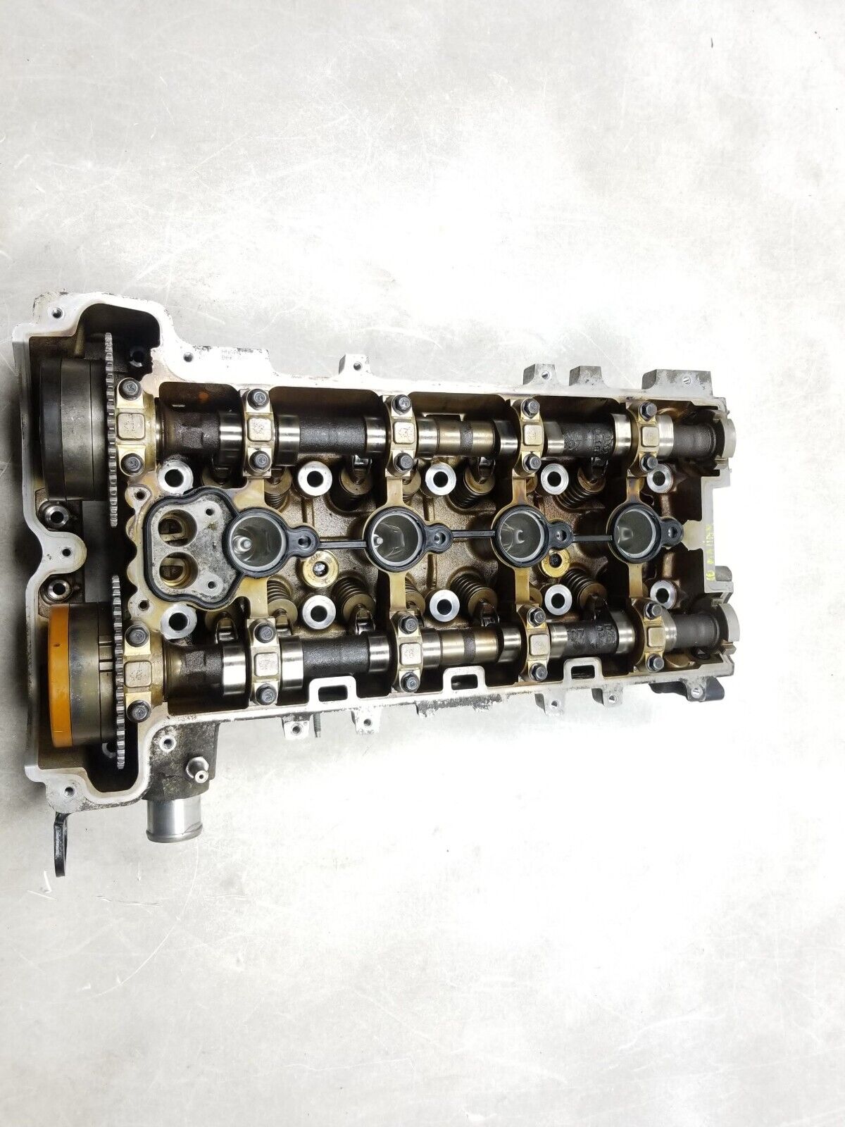 08 09 10 11 12 Chevrolet Malibu Engine Cylinder Head 2.4l  OEM 65k
