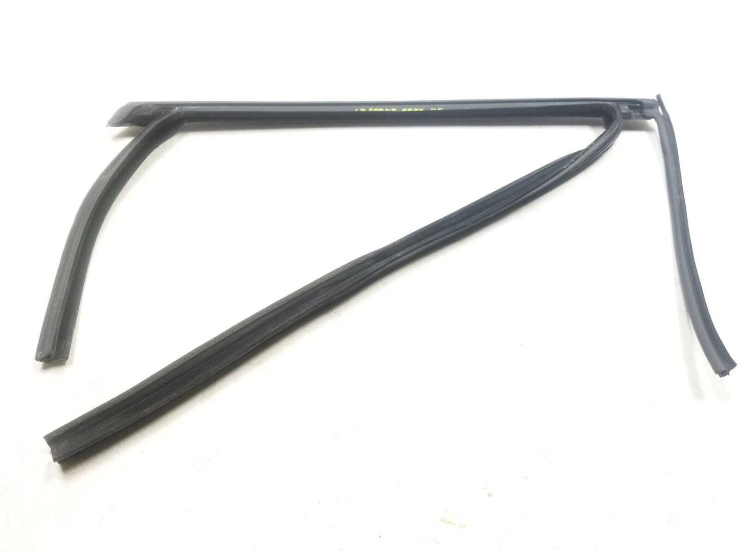 12 - 14 Ford Focus Door Window Wheatherstrip Seal Rear Left Driver Side OEM