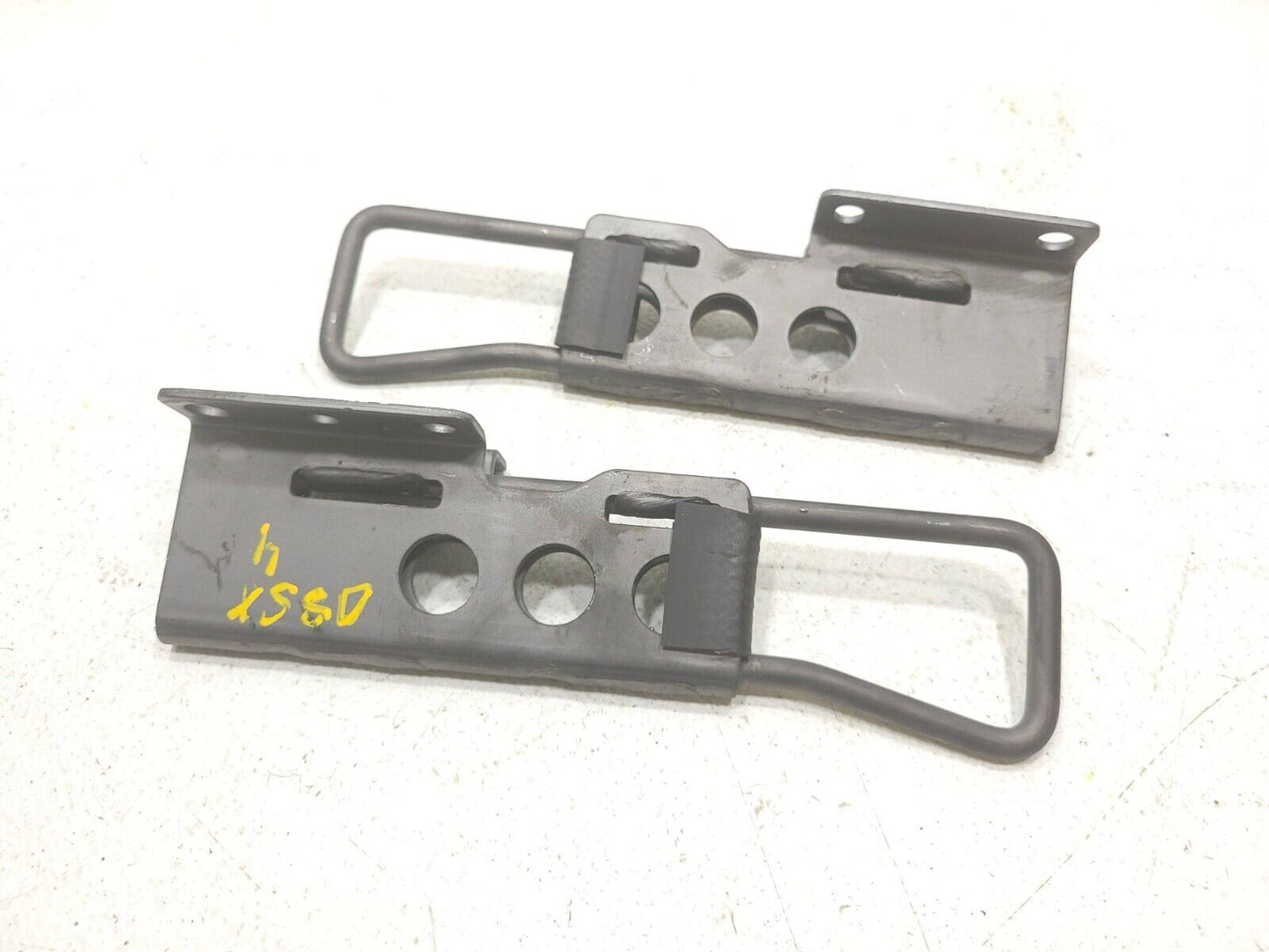 07 - 13 Suzuki Sx4 Hatchback Rear Seat Fold Lock Latch Striker 2pcs OEM