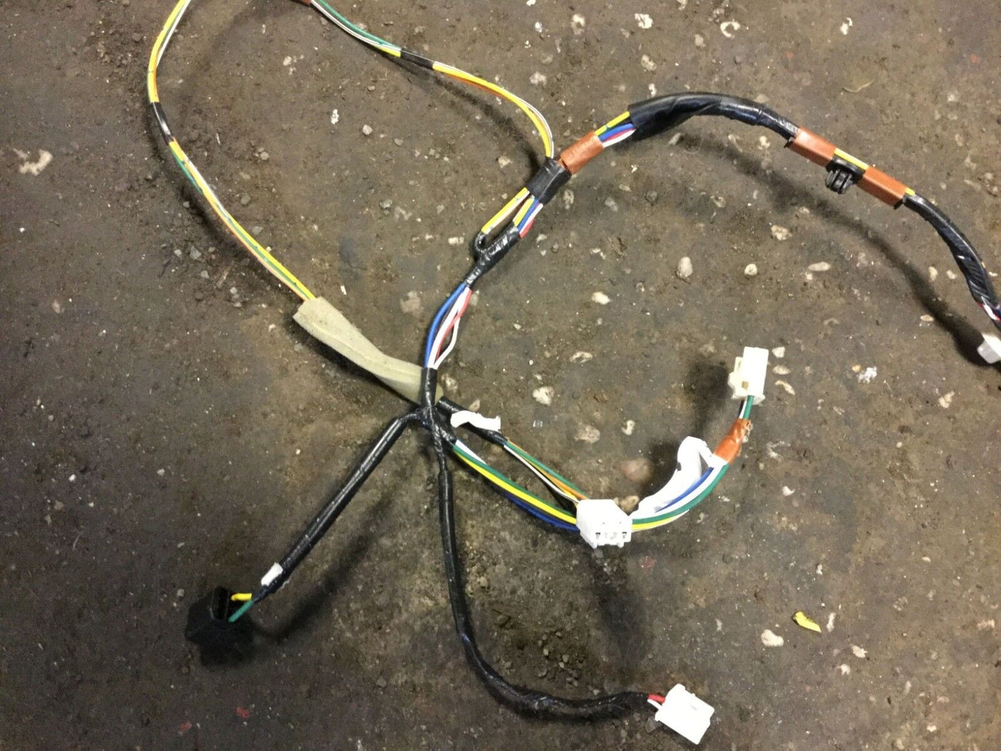 04 05 06 07 08 09 Toyota Prius Rear Left Driver Side Door Wire Harness  OEM