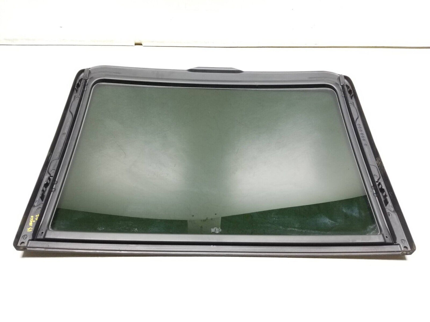 2011 - 2014 Porsche Cayenne Front Upper Panoramic Sun Moon Roof Glass Window OEM