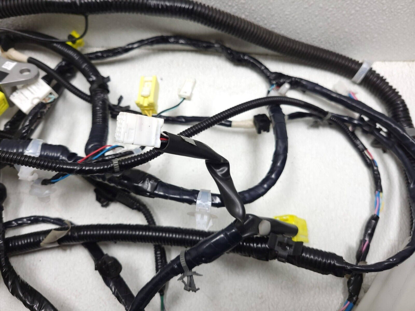 2014 2015 Infiniti Q60 Coupe Interior Body Wire Harness Passenger Side Right OEM