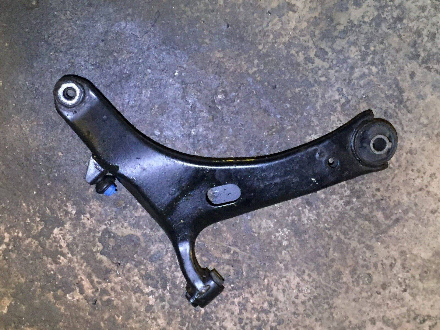 08 09 10 Subaru Impreza 2.5l Front Lower Control Arm Right Passenger Side OEM