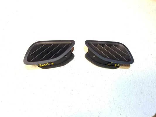 13 14 15 Genesis Coupe Dash Defroster Side Air Vent Left & Right Pair OEM 51k