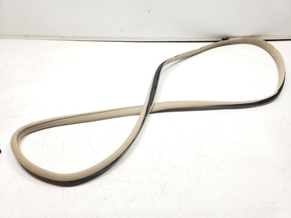 12 13 14 15 Mercedes C300 Front Right Pass Side Door Weatherstrip Seal OEM