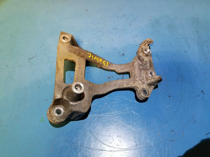 13 14 15 Honda Civic Sdn 1.8l Engine Mount Bracket OEM 89k