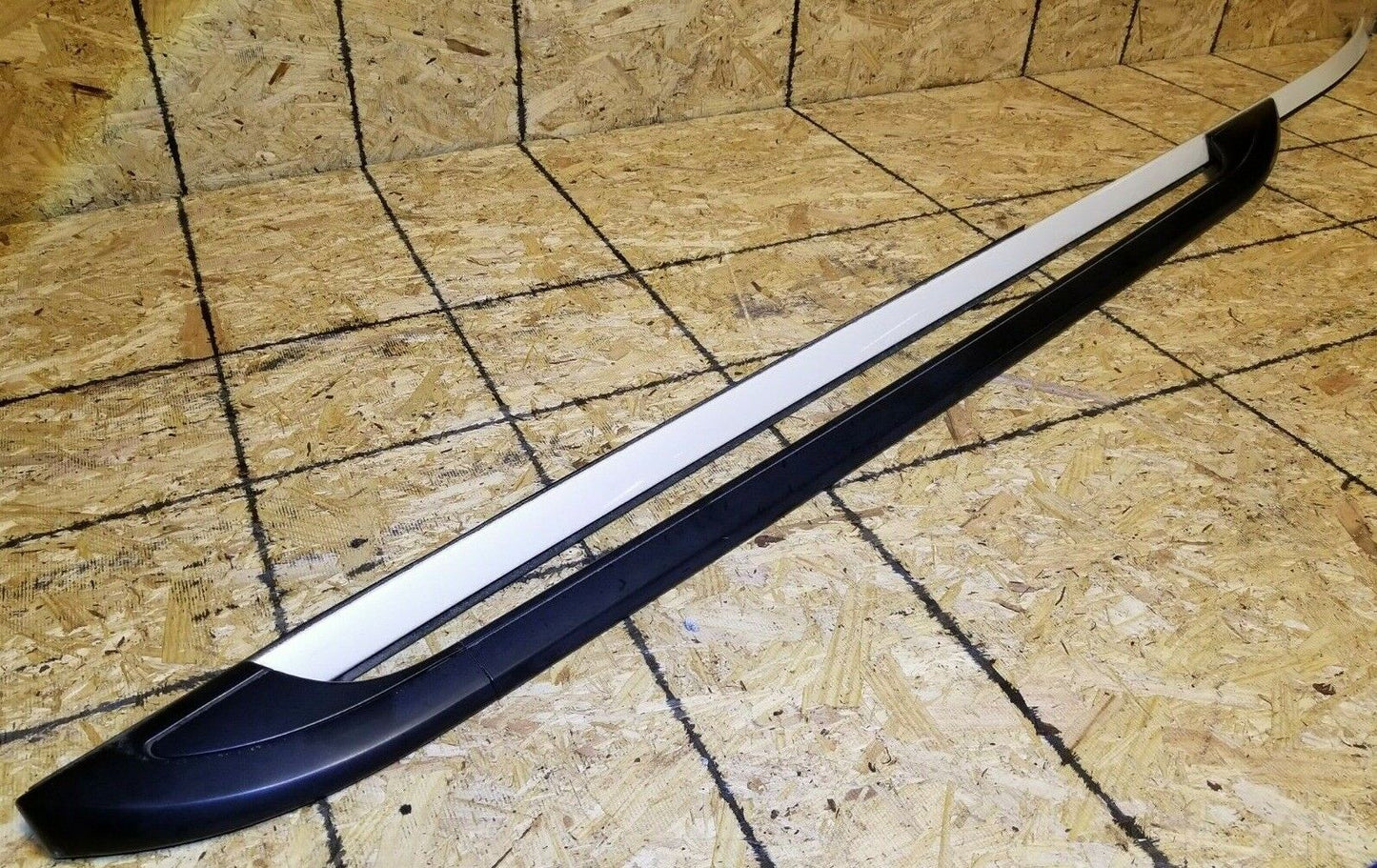 05 06 07 08 09 Cadillac SRX Left Driver Side Roof Rack Rail Luggage Trim OEM