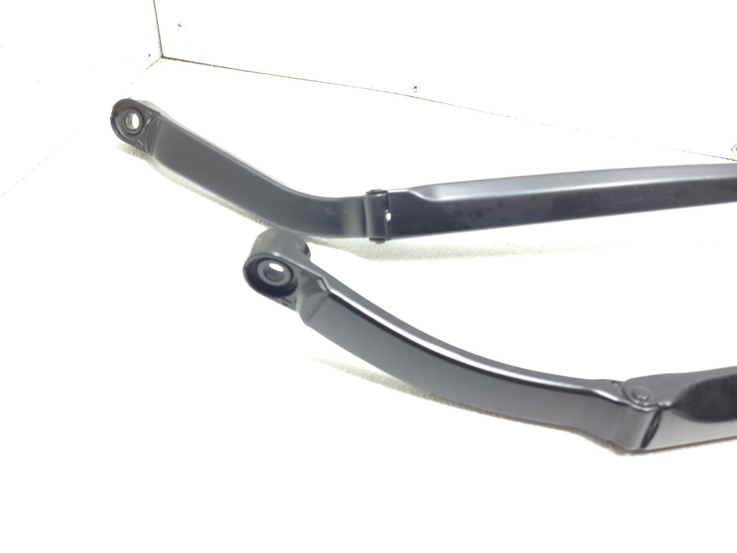 2014 2015 Infiniti Q60 Windshield Wiper Arm Left & Right 2pcs OEM