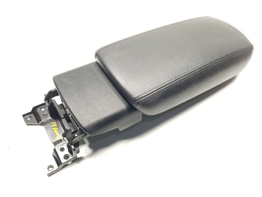 14 15 16 Kia Forte Center Console Armrest OEM 73k Miles