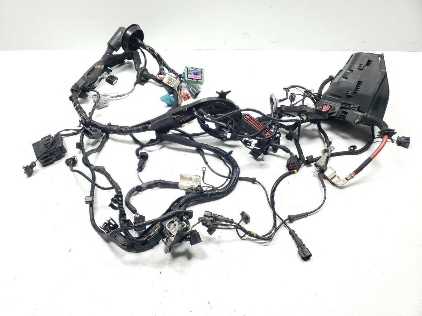 10 11 12 13 Volvo XC60 3.2l Fuse Box Wire Harness OEM