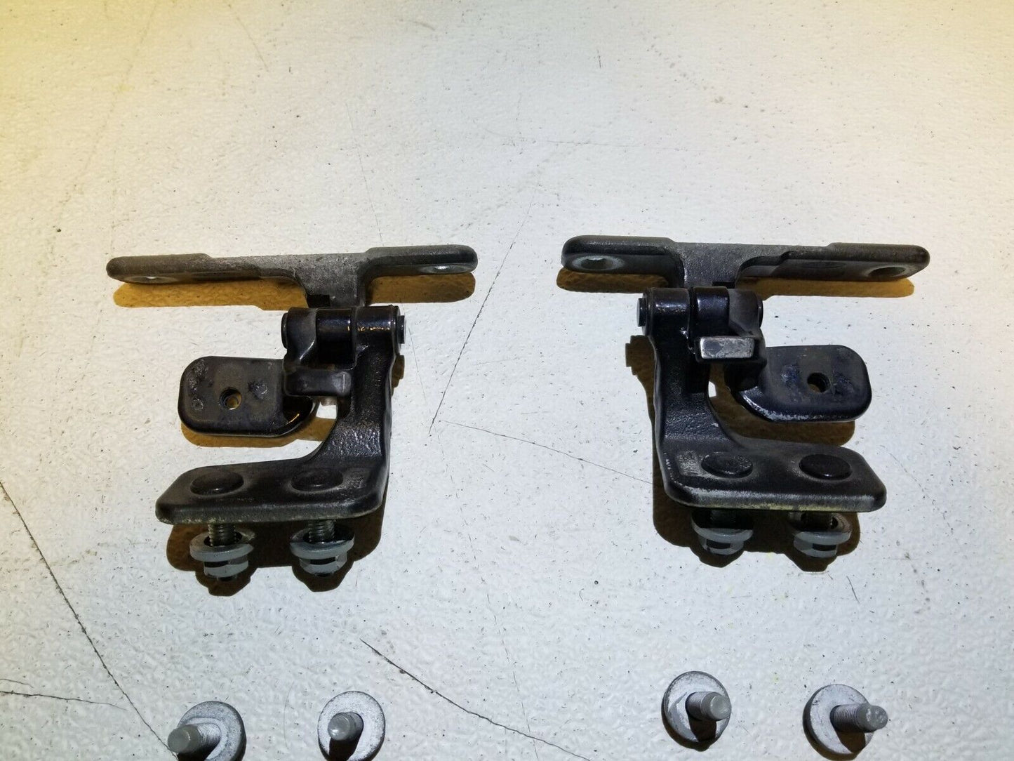 06 07 08 09 Range Rover Sport Trunk Tailgate Hinge Left & Right 2pcs OEM