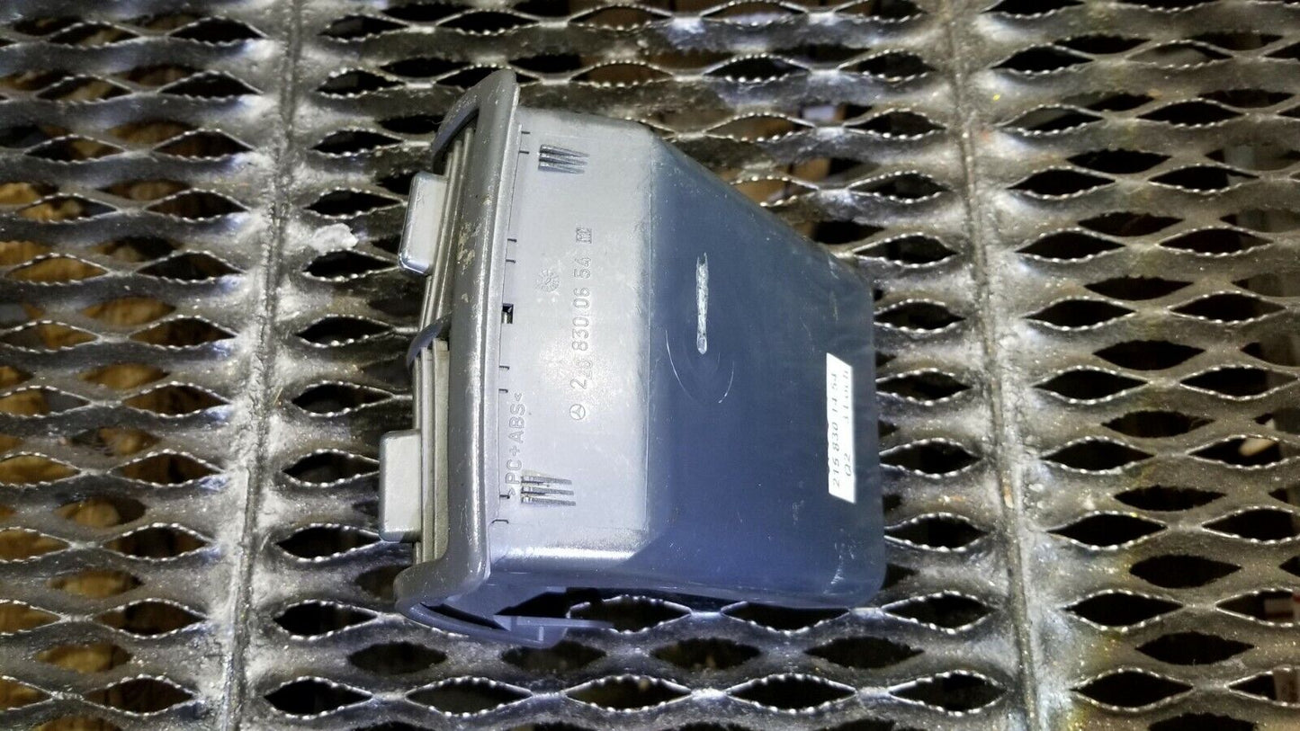 03 04 05 06 Mercedes CL500 Center Console Rear A/c Air Vent Grill Switch OEM