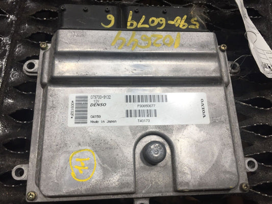 04 05 06 07 Volvo S40 50 V70 Ecu Ecm Computer P30650677 OEM D11