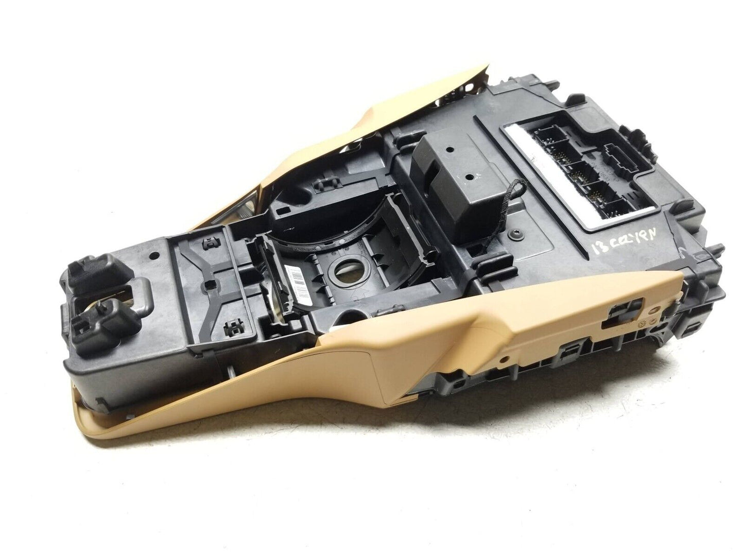 2011 - 2014 Porsche Cayenne Center Console Upper Trim Switch Panel 7p5863419 OEM